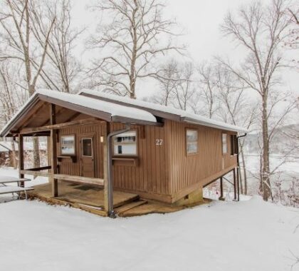 Burr Oak cabin in the winter